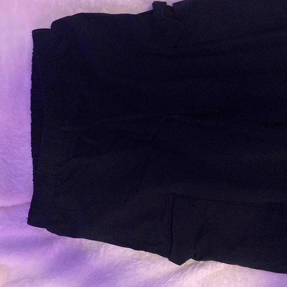 Woman’s black pants